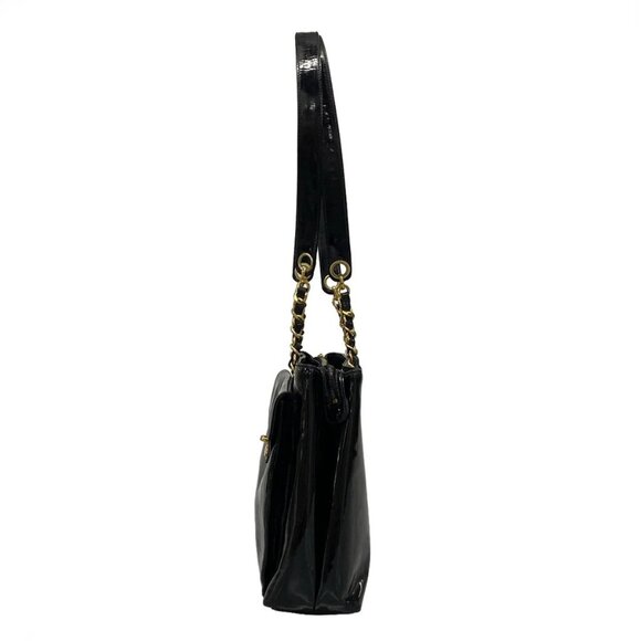 Auth CHANEL - A05572 Black Patent Leather Shoulder Bag - Picture 5 of 16